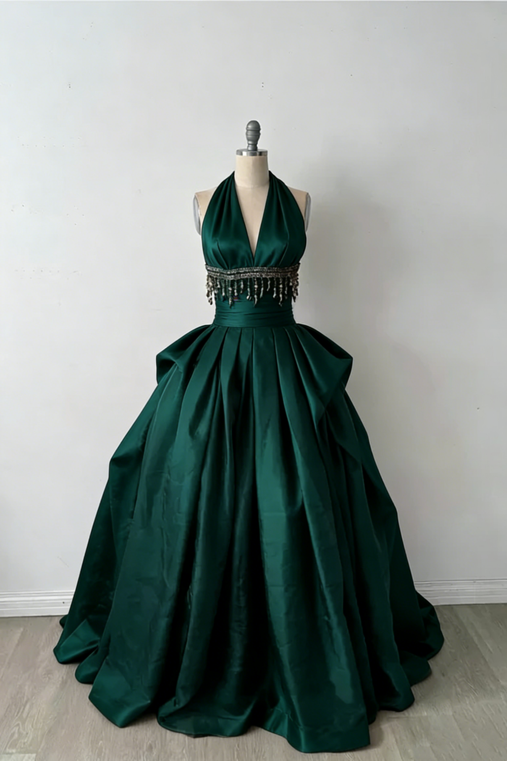 Robe longue dos nu sans manches en satin bordeaux | Robe de bal élégante et luxueuse à franges pour gala NV6299