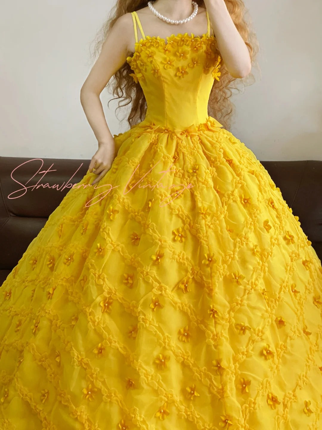 Yellow Vintage Elegant Floral Beaded Long Tulle Princess Ball Gown nv5009