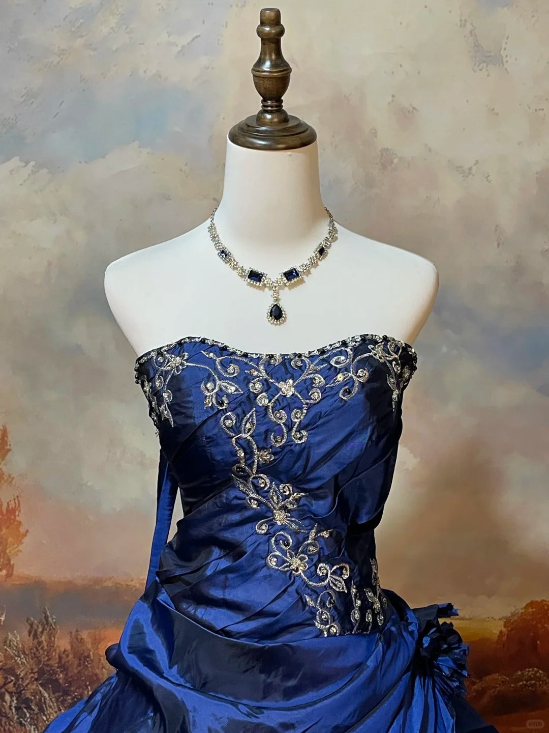 Navy blue exquisite beaded satin floor-length vintage long ball gown nv5151