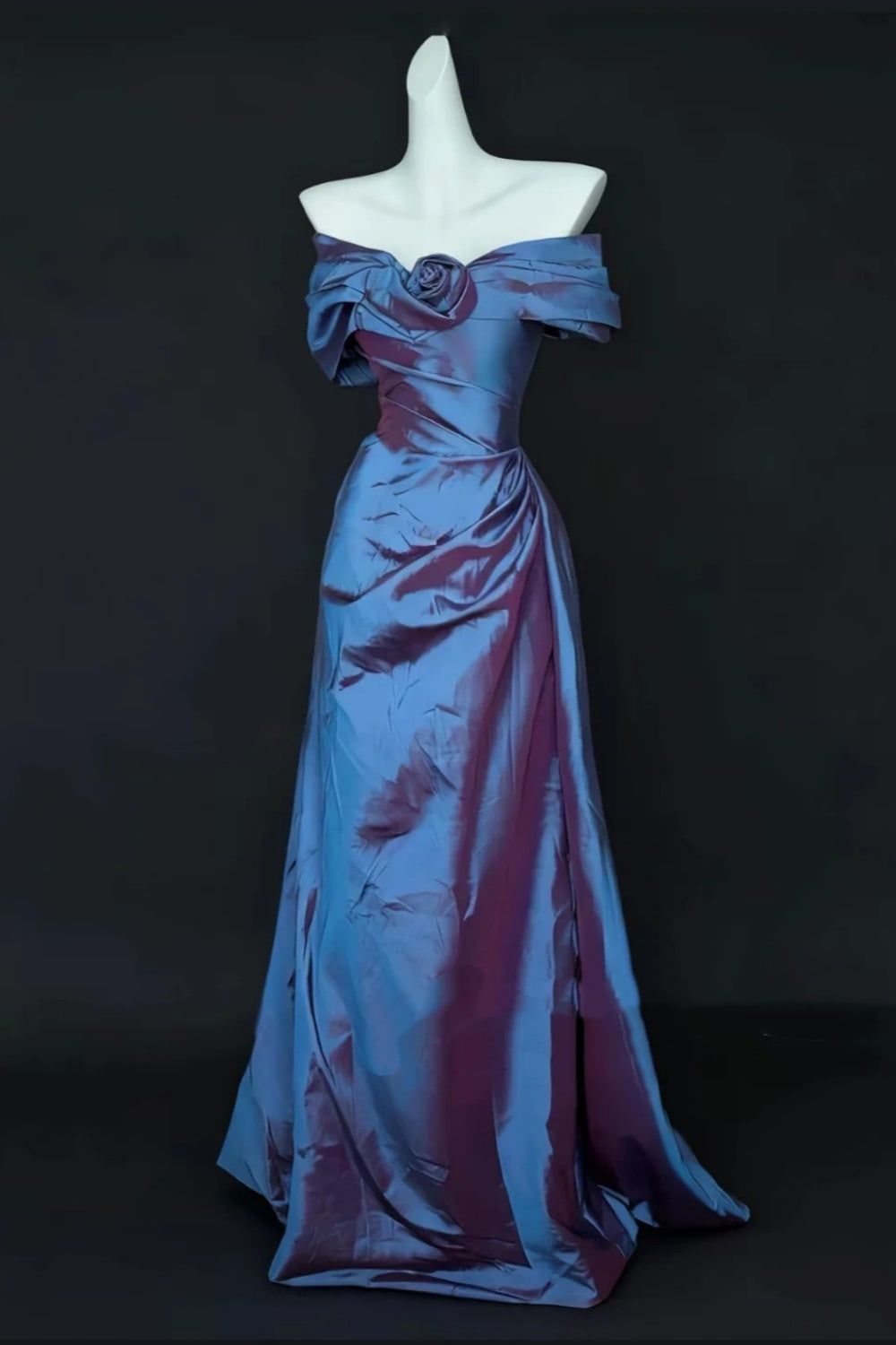 Robe longue haut de gamme tendance, taille et couleur personnalisables NV6479