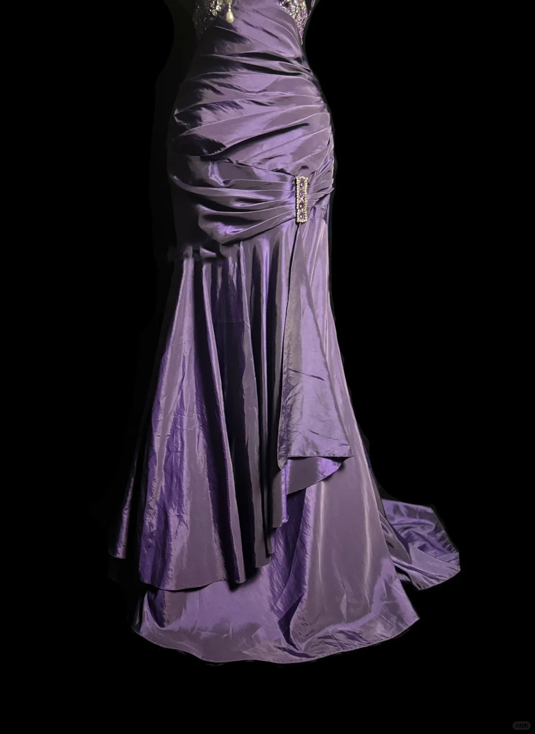 Purple Fashion Elegant Exquisite Beading Long Floor Length Train Ball Gown Evening Dress Party Dress nv4043
