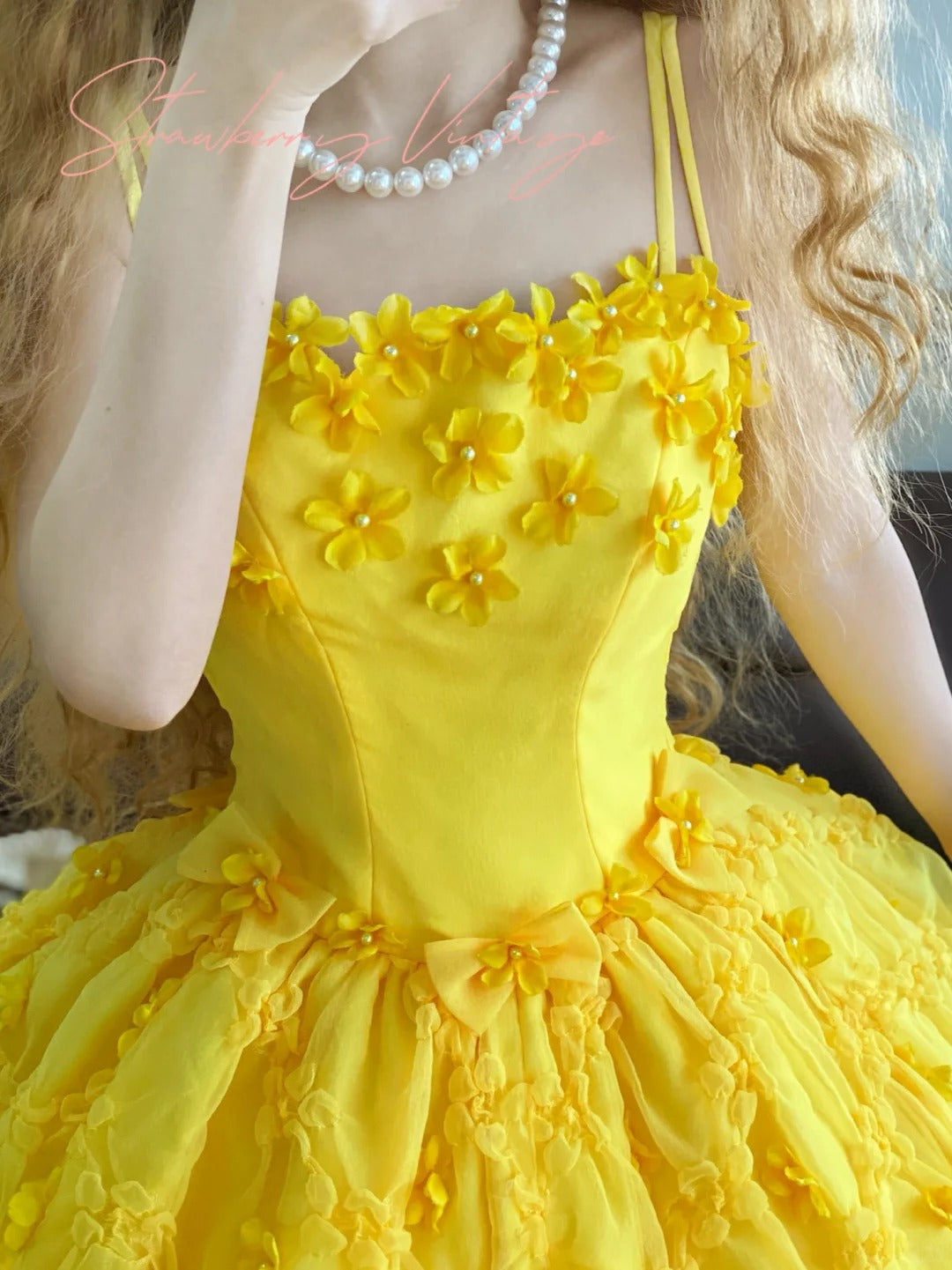 Yellow Vintage Elegant Floral Beaded Long Tulle Princess Ball Gown nv5009