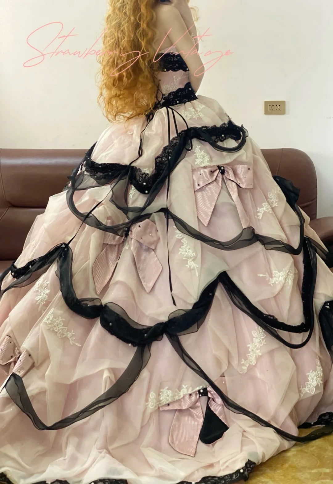 Pink Lace Bow Vintage Elegant Long Layered Princess Tulle Ball Gown nv5027