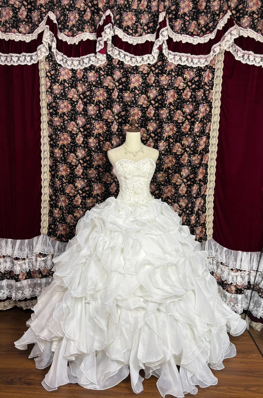 White Beaded Elegant Exquisite Long Floor Length Ball Gown Evening Gown Wedding Dress nv4175