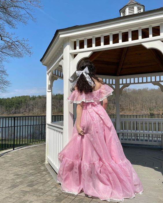 Rosa schulterfreies Rüschen-Chiffon-Spitzen-A-Linie Süßes langes Ballkleid Partykleid nv2694