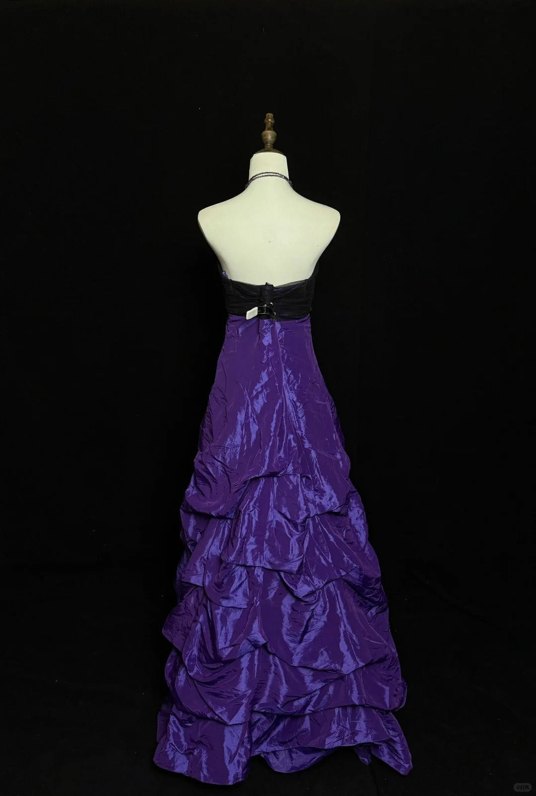 Charming purple exquisite rhinestone taffeta vintage long ball gown nv5147