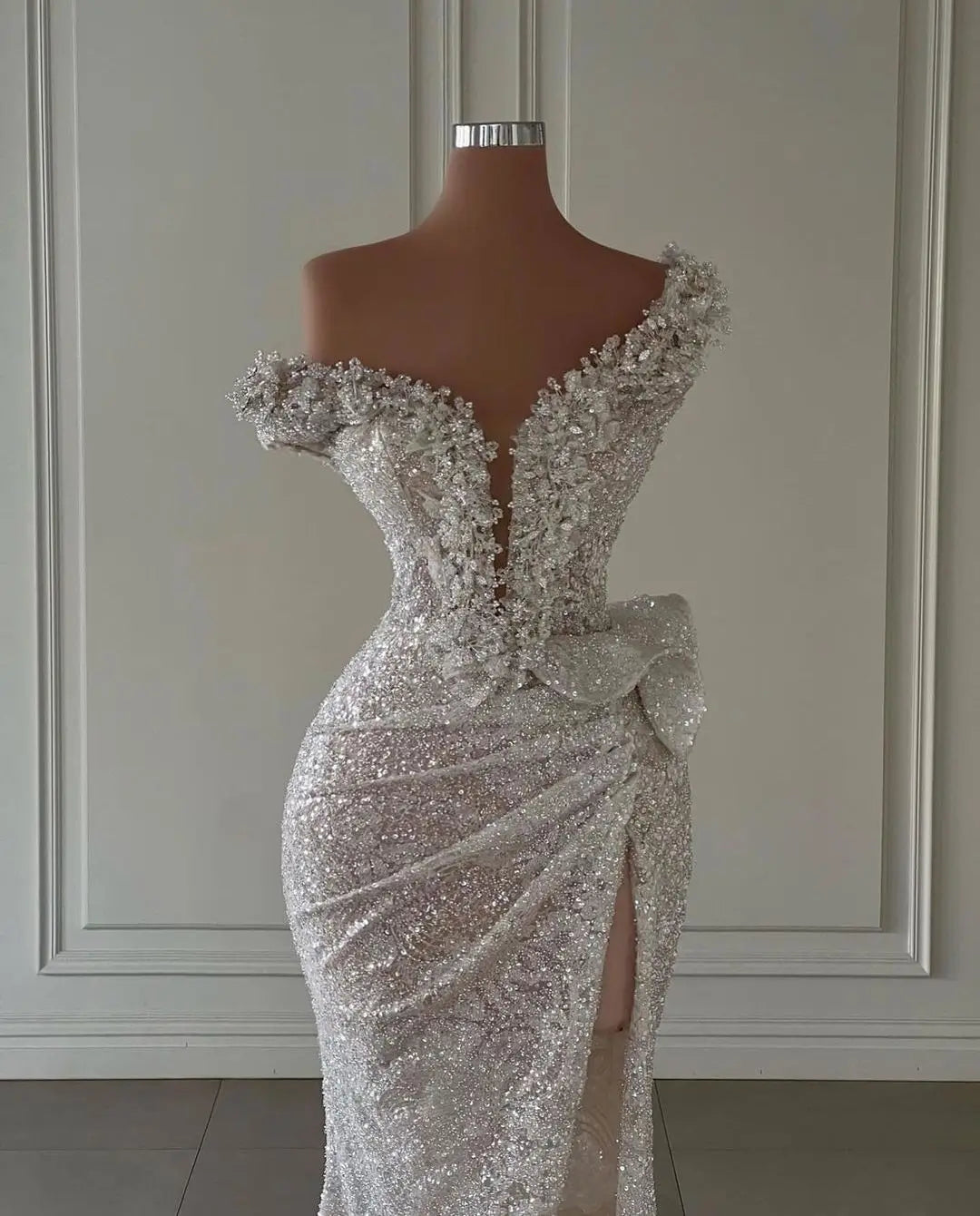 Silver Luxury Gorgeous Shiny Sequin Long Ball Gown Beaded Mermaid Off-shoulder Evening Gown Women Beauty Pageant Dress nv2751