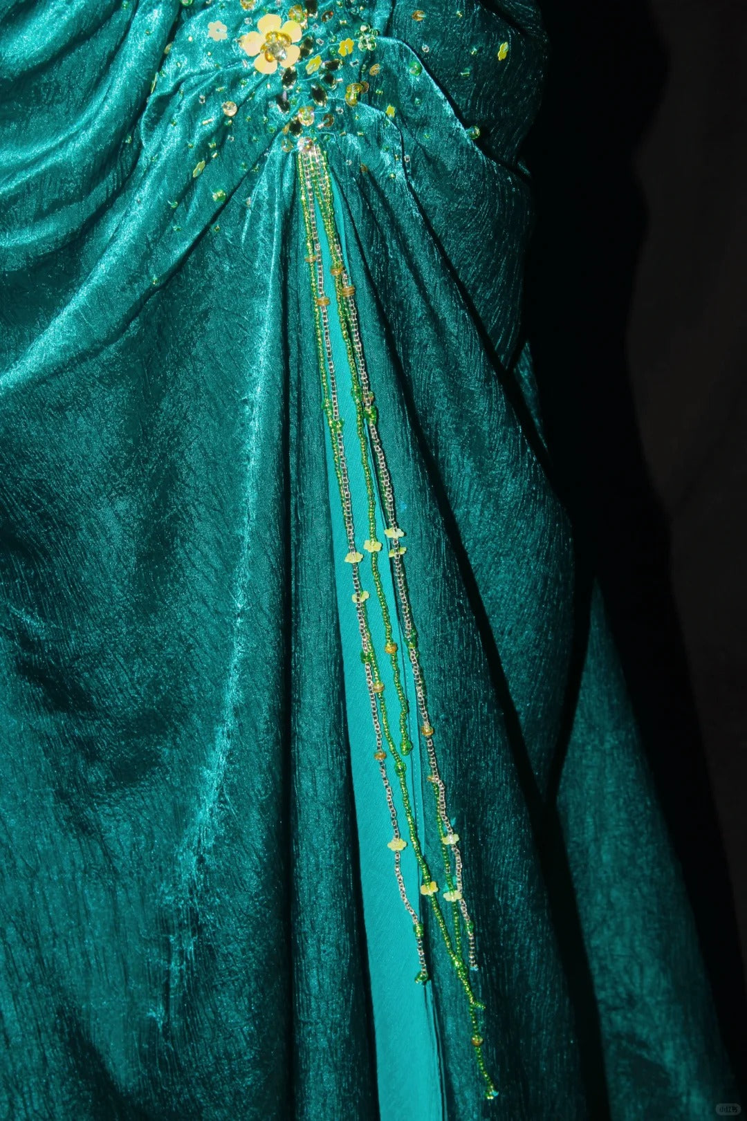 Green Gold Floral Delicate Beads Long Satin Ball Gown Evening Gown Party Dress nv4196