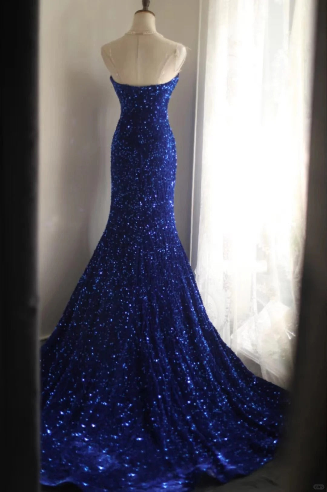 Royal blue vintage elegant pleated long sequin velvet beaded mermaid fishtail slim floor-length tail ball gown evening dress party dress wedding dress nv4123