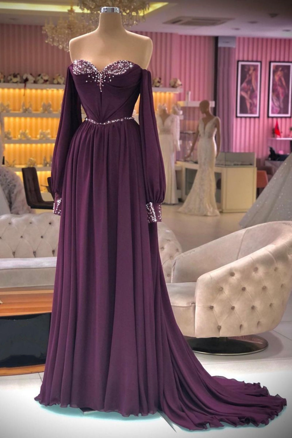 Robe de soirée longue en tulle violet délicat orné de perles NiceVestidos NV6137