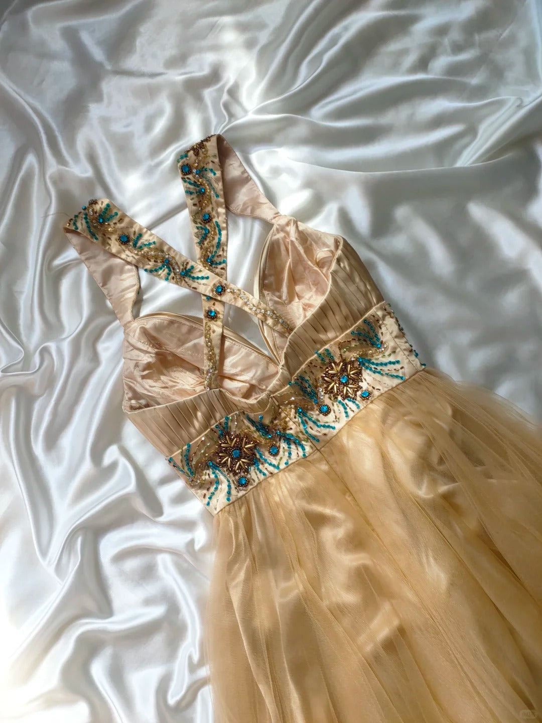 Gold Beaded Gorgeous Tulle Short Homecoming Dress Birthday Dress nv5237