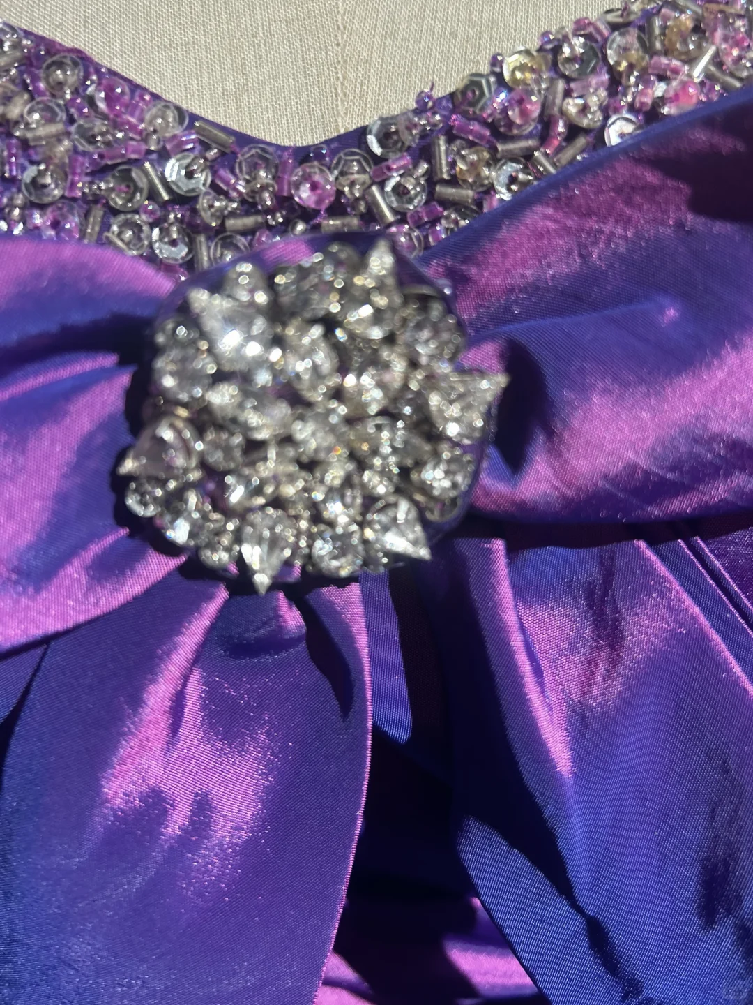 Strapless Purple Short Prom Dress Rhinestone Trim Satin Bows Voluminous Tulle Mini Formal Gown NV6898