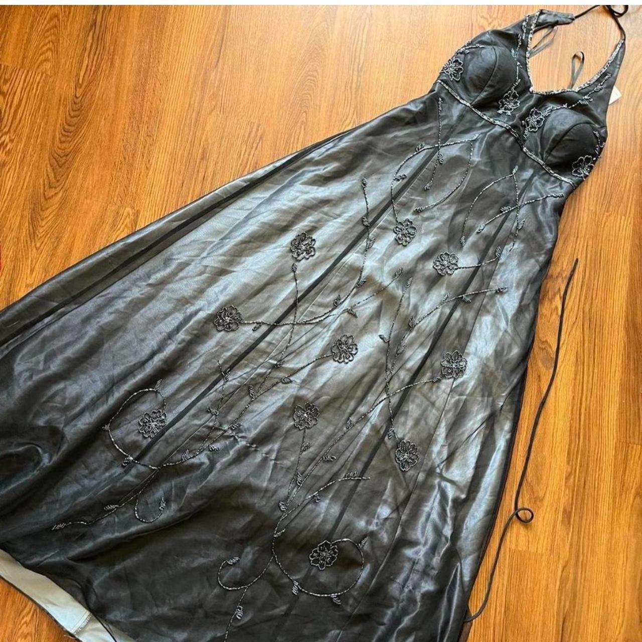 Black/Burgundy Vintage Fashion Exquisite Beading Elegant Backless Long Satin Tulle Formal Prom Dress Evening Gown Party Dress nv3743