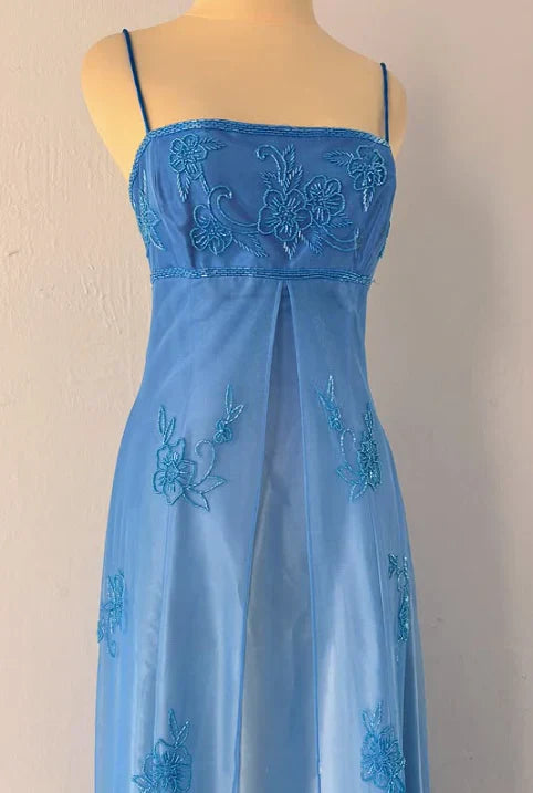 Blue Fashion Elegant Exquisite Embroidery Beading Spaghetti Strap Long Tulle prom dress Evening Gown Party Dress nv3979