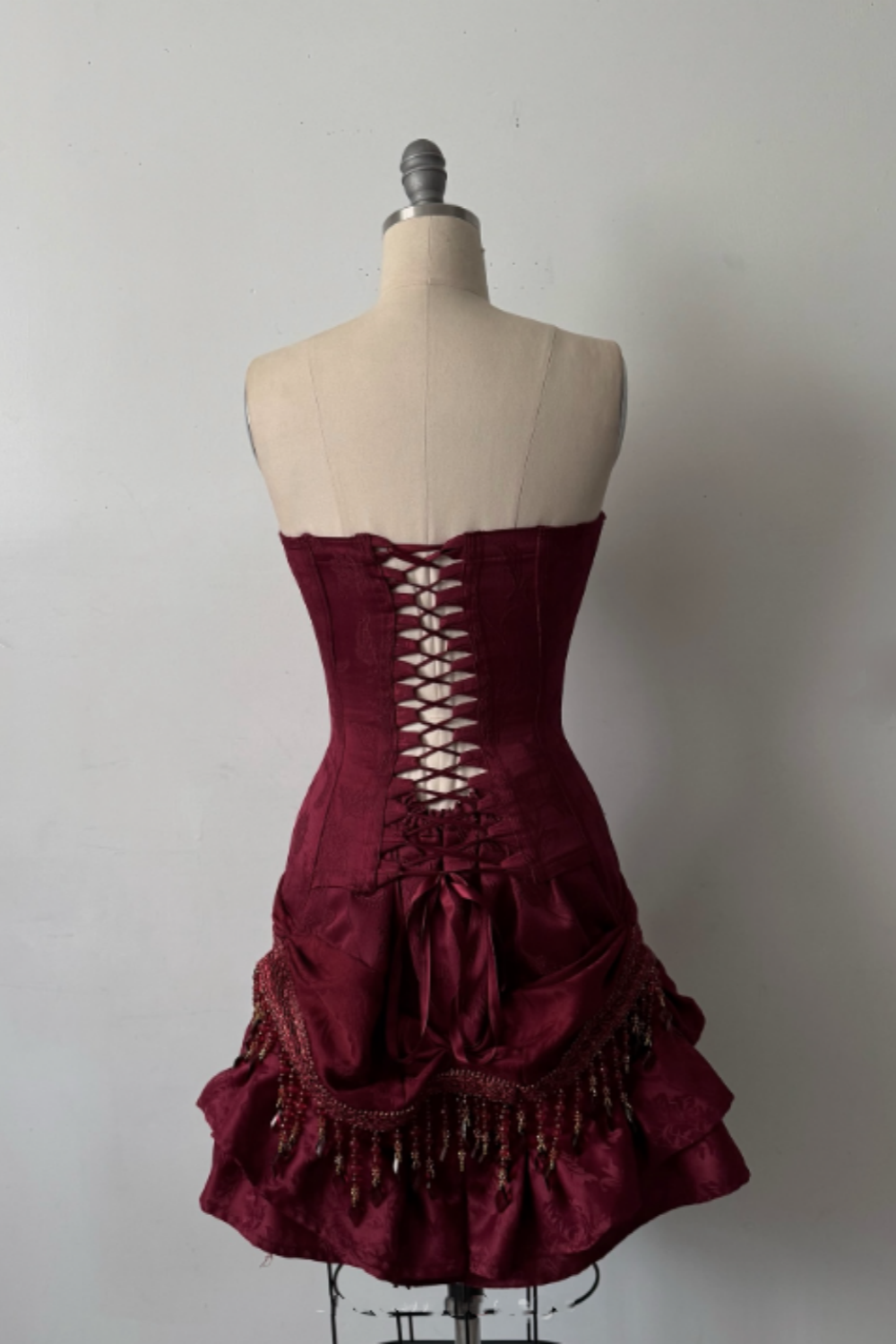 NiceVestidos-Burgundy Exquisite Beaded Short Satin Formal Prom Dress NV6155