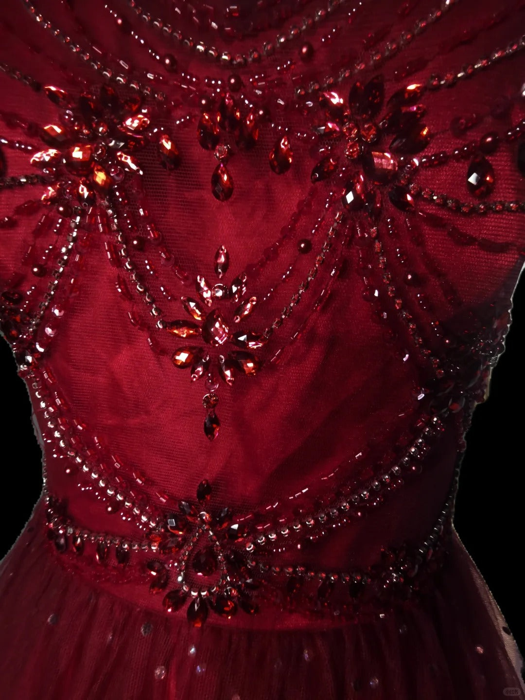 Red luxury gorgeous elegant exquisite gemstone beaded long tulle floor length ball gown evening dress nv3921