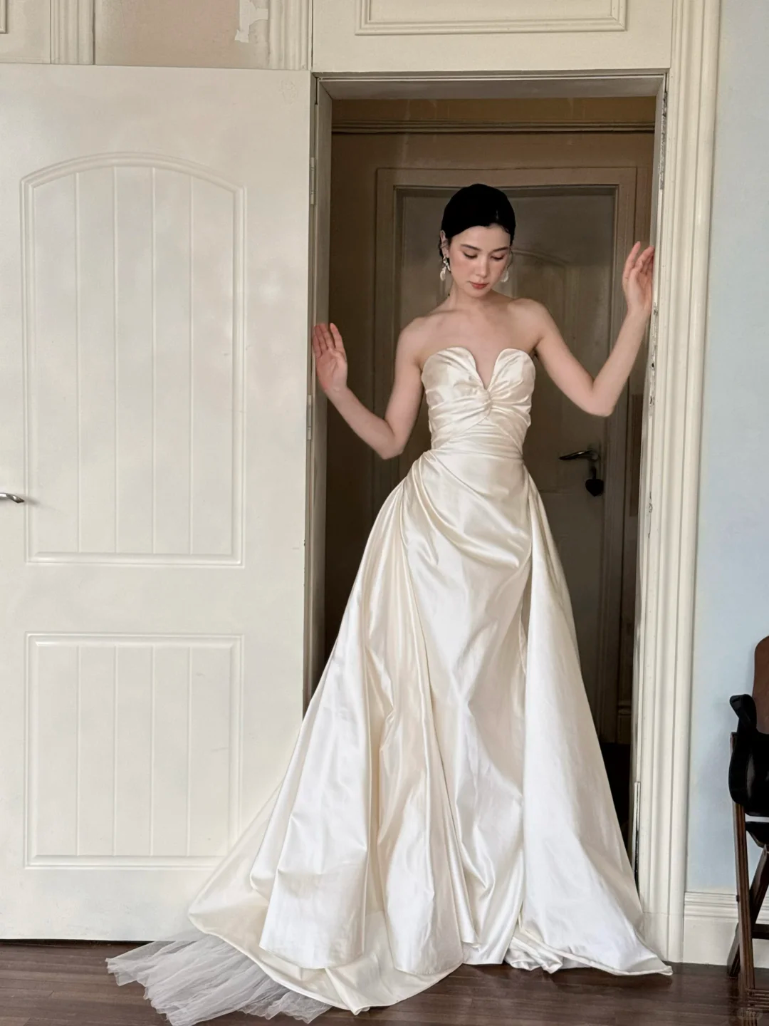 Ivory Strapless Twisted Knot Satin A-Line Wedding Gown NV7189