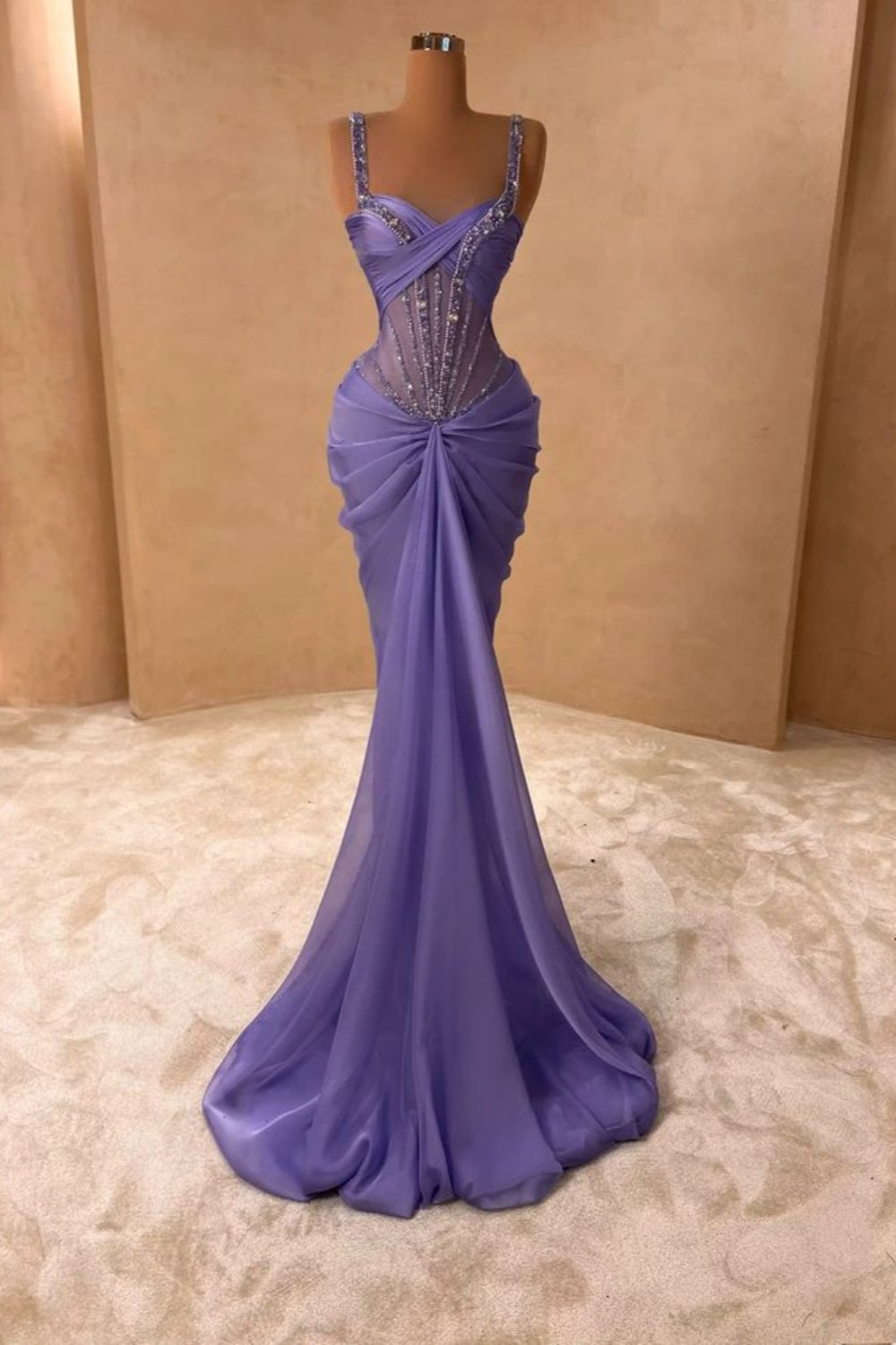 Robe de bal longue en tulle satiné violet délicat ornée de perles NiceVestidos NV6140
