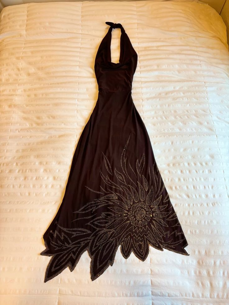 NiceVestidos-_Vintage Dark Brown Halter Neck Sunflower Bead-Embroidered Asymmetric Long Evening Gown NV5933