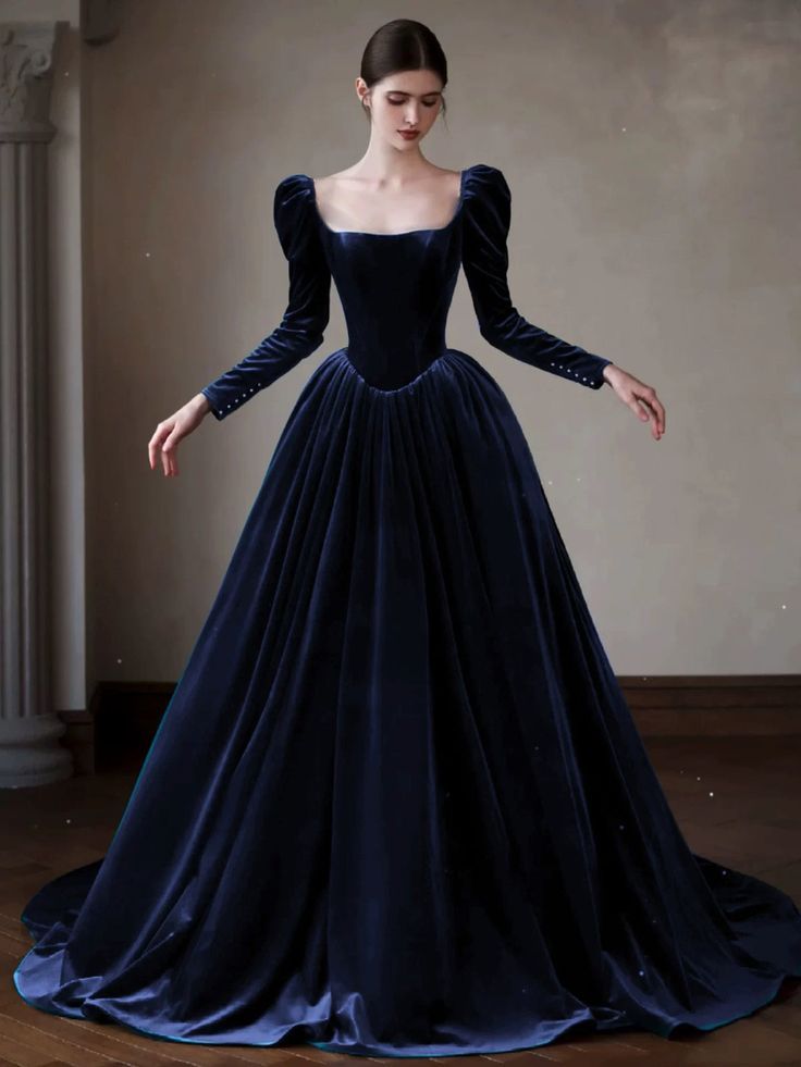 Robe de bal élégante bleu marine à manches longues NV6674
