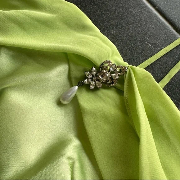 Green Vintage Elegant Fairy Long Satin Princess Floor Length Prom Dress Homecoming Gown Evening Gown Party Dress nv3628