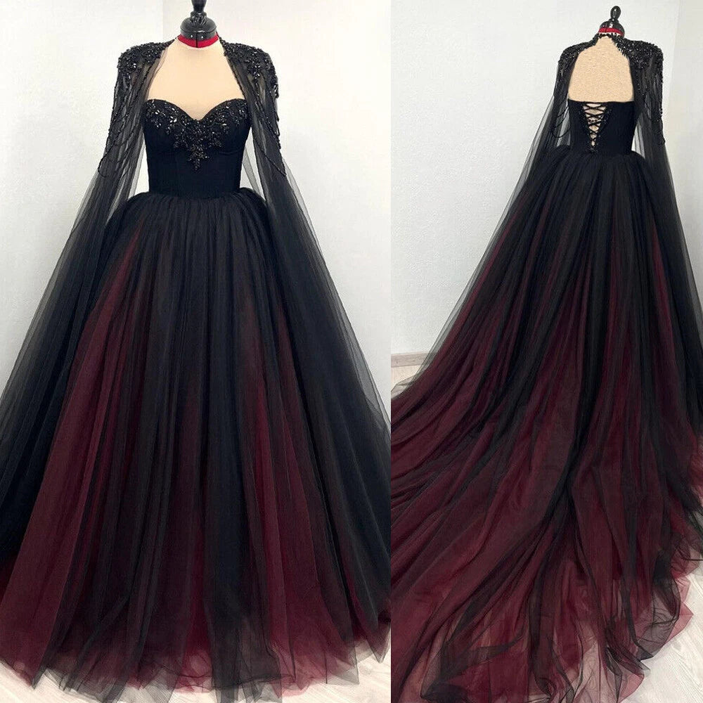 Robe de soirée sans manches en tulle dégradé noir et rouge | Robe de gala glamour luxueuse avec cape perlée et traîne bustier NV6298