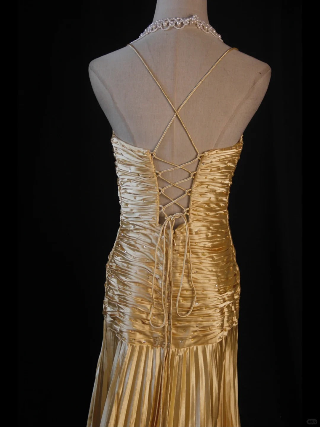 Exquisite gold bead decoration, fashionable off shoulder long satin Prom dress, evening gown nv5204