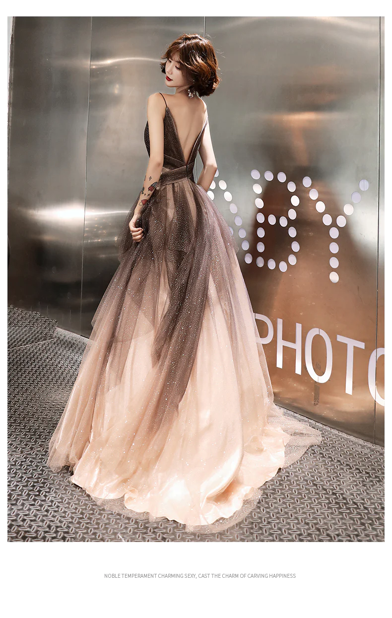 Robe de soirée longue en tulle à paillettes et décolleté en cœur couleur champagne nv619