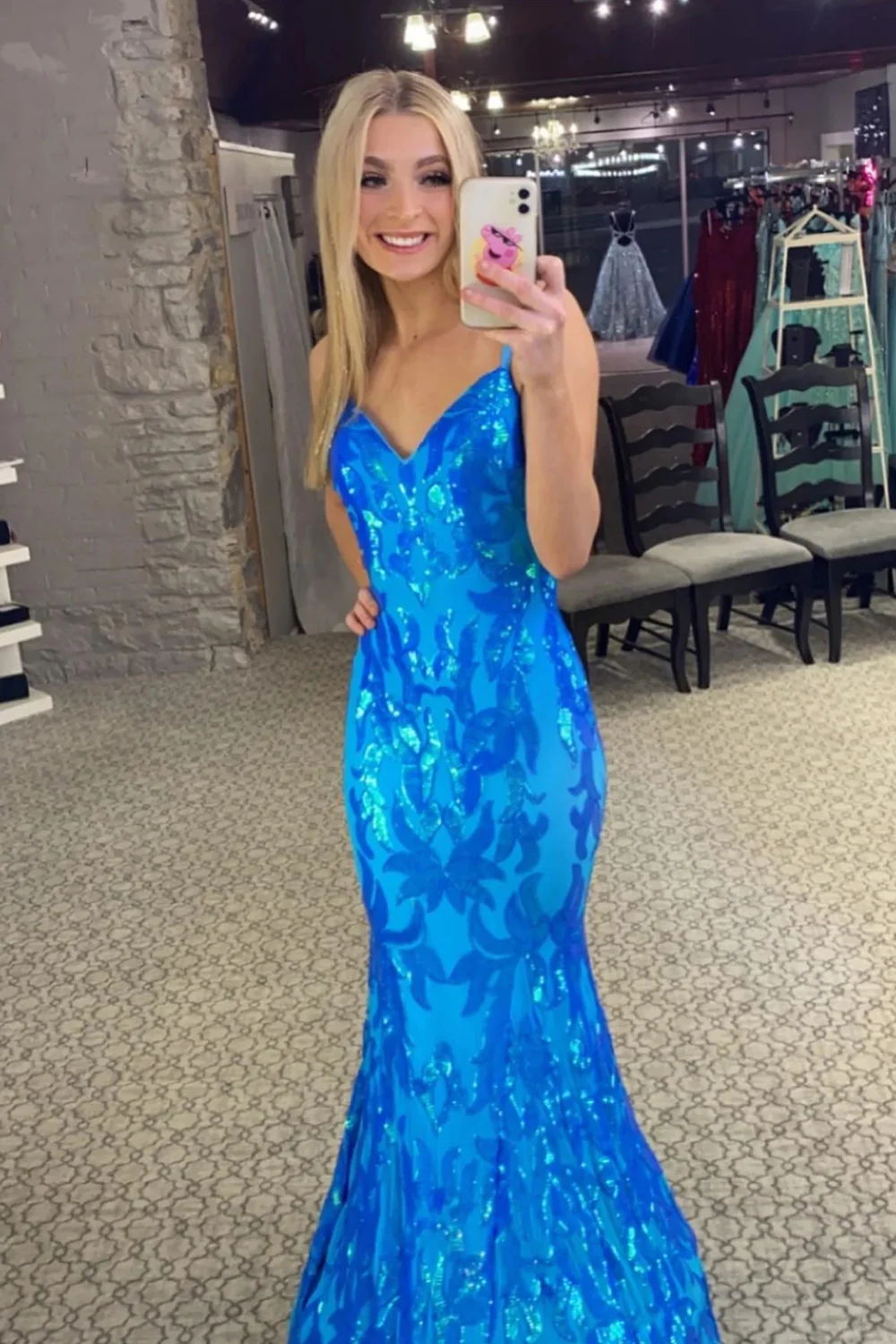Robe de bal longue à paillettes orange et sirène scintillante nv627