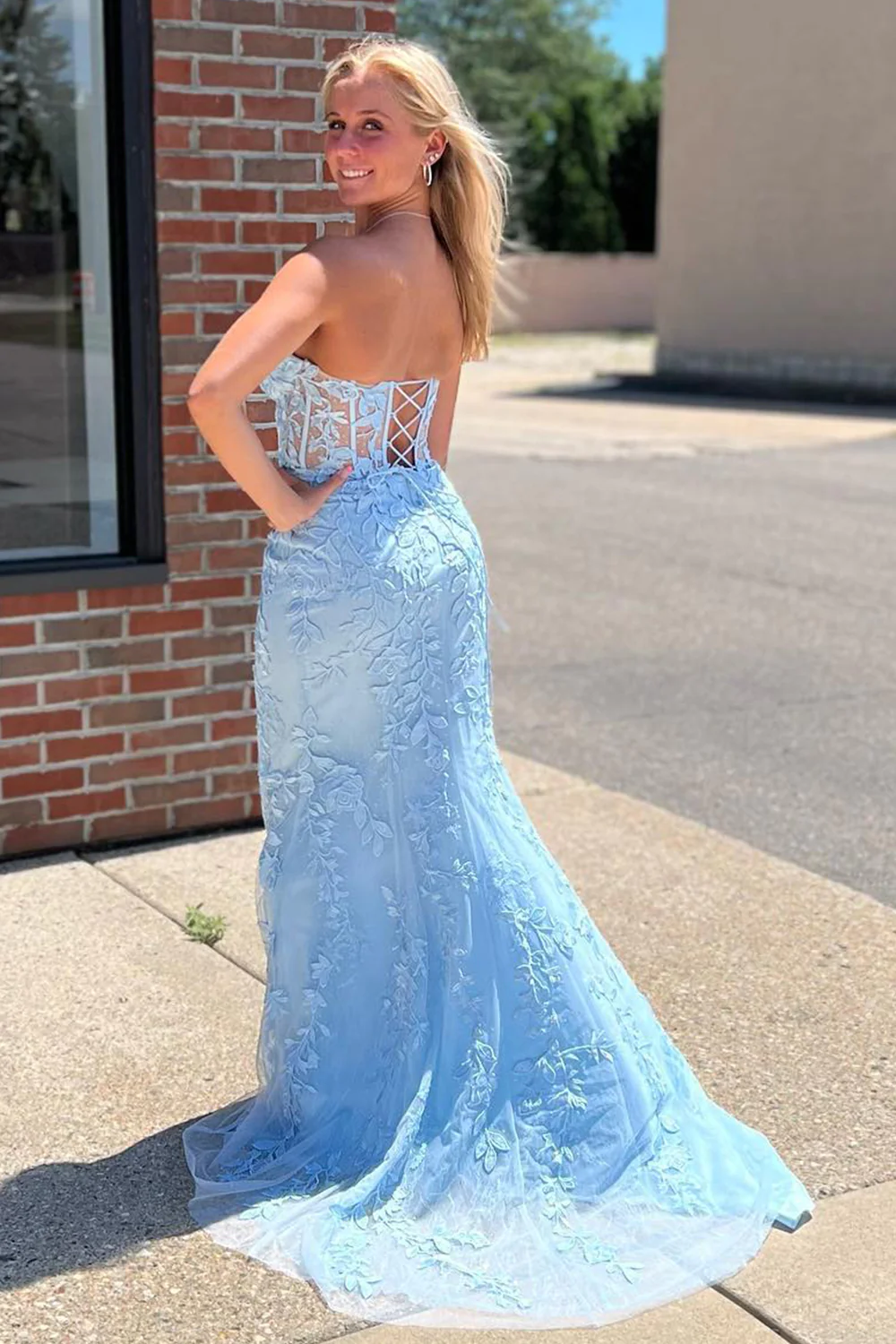 Black Strapless Prom Dress with Appliques nv630