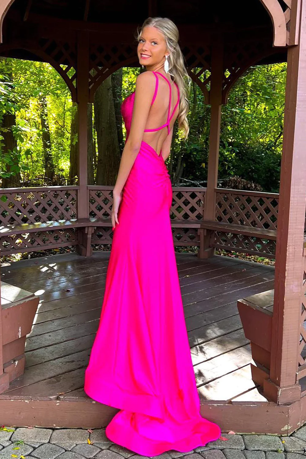 Robe de bal sirène à bretelles spaghetti en strass lavande nv655