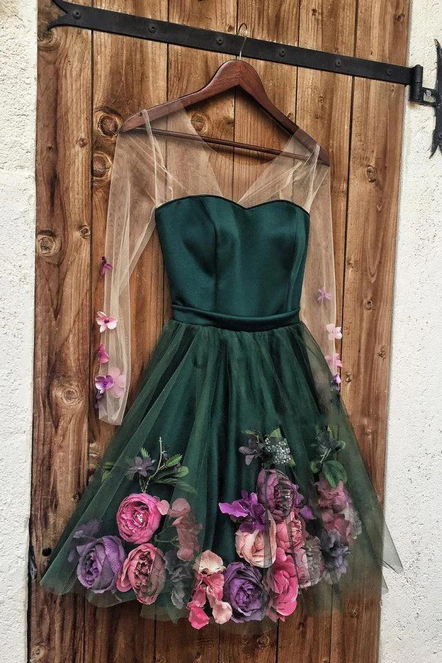 robe de soirée courte en dentelle à manches longues verte, robe de soirée en satin à bretelles transparentes et à fleurs en cœur nv537
