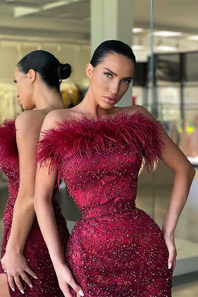 BURGUNDY STRAPLESS MERMAID PROM DRESS SLIT WITH SEQUINS BEADS FEATHER nv375