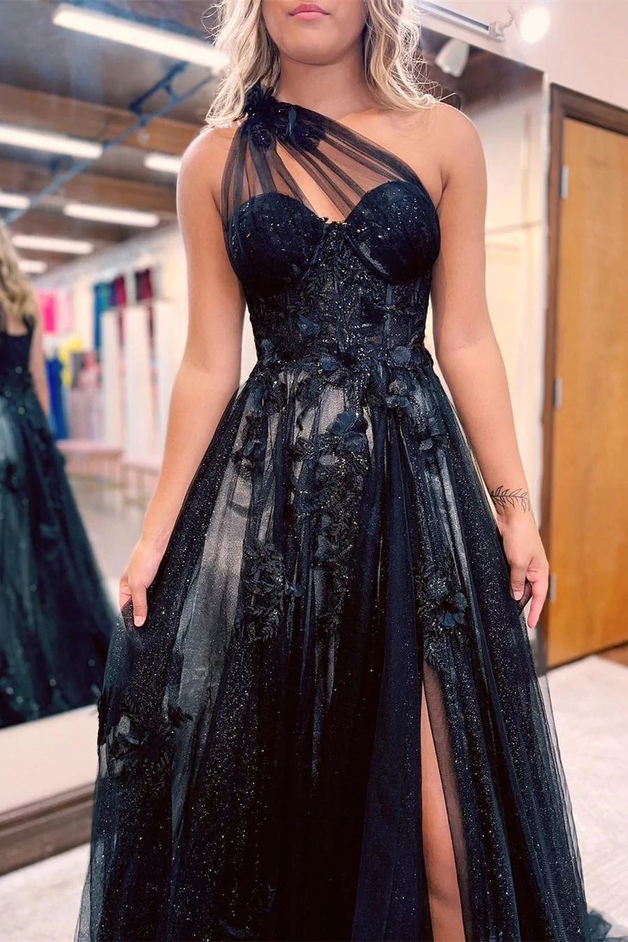 GORGEOUS LONG BLACK ONE SHOULDER A-LINE LACE PROM DRESS SPLIT ONLINE nv403
