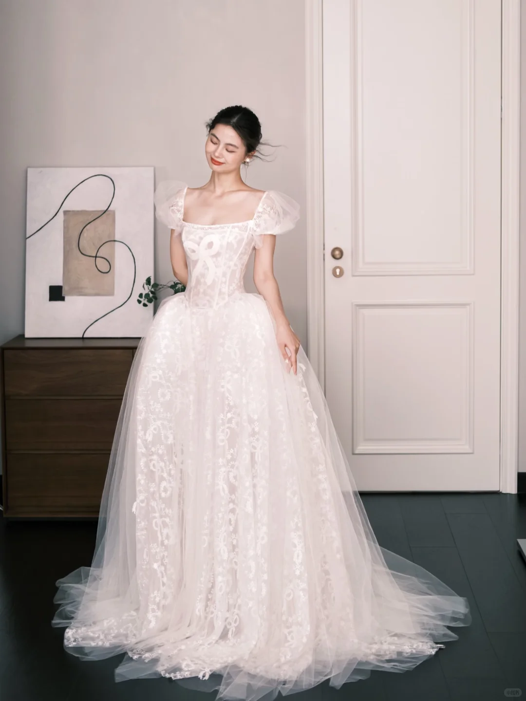 Puff Sleeve Lace Ballgown Wedding Dress Square Neck Bridal Gown  NV7267