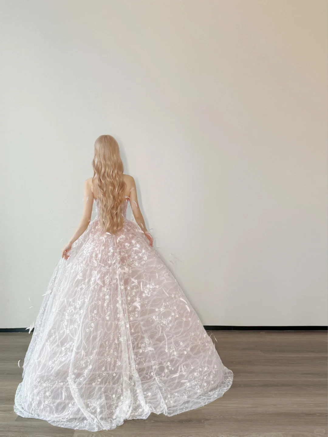 Light Pink Strapless Sweetheart Prom Gown Floral Beaded 3D Feather Sheer Tulle A Line Evening Dress  NV7153