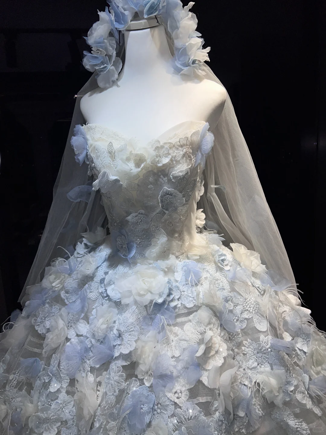 White Blue Ombre Strapless Ball Gown Wedding Dress 3D Flower Tulle Bridal Prom Gown  NV7065