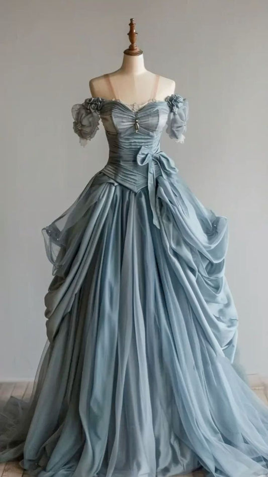 Robe de bal de cour grise et bleue à épaules dénudées et fleurs 3D style féerique de luxe Mist Fairy - Robe de thé printanière et de mariage NV6383