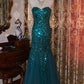 Robe de soirée bleu paon entièrement sertie de diamants, sans bretelles, avec traîne sirène - Robe scintillante pour dîner et remise de prix NV6368