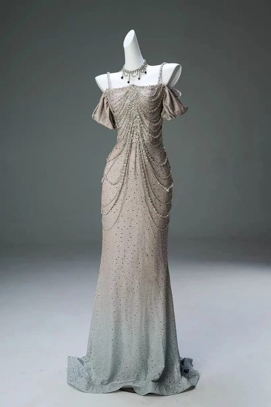 Magnifique et raffinée robe de soirée longue à dégradé de perles, NV6620