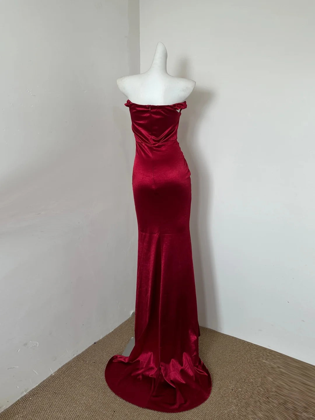 Red Stylish Elegant Long Satin Prom Dress Evening Dress Party Dress nv4182