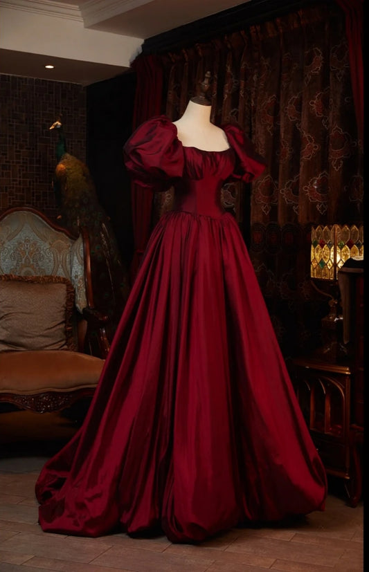 Robe de princesse rouge vampire traditionnelle rouge pour toast, longue robe de princesse en satin NV6534
