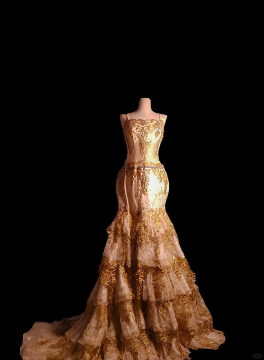 Golden Gorgeous Exquisite Lace Spaghetti Straps Long Tulle Floor Length Train Ball Dress Evening Dress Prom Dress nv3901