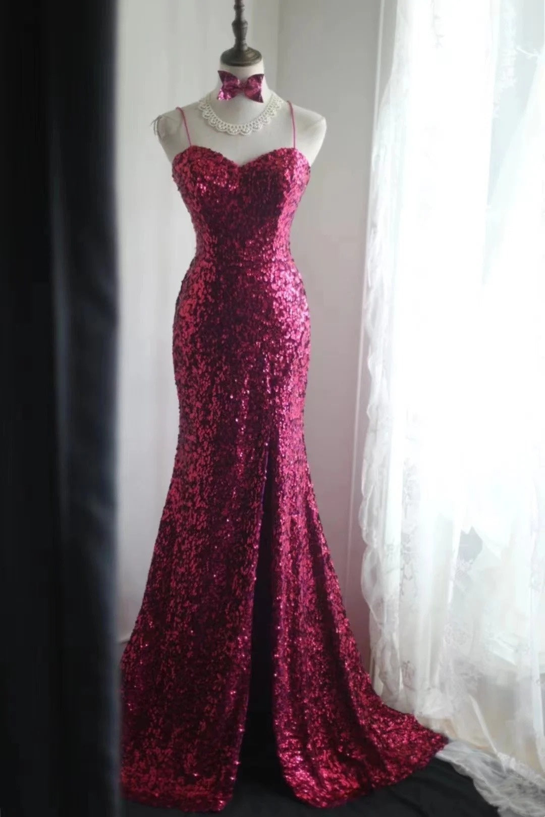 Robe longue moulante rose à paillettes NV6583