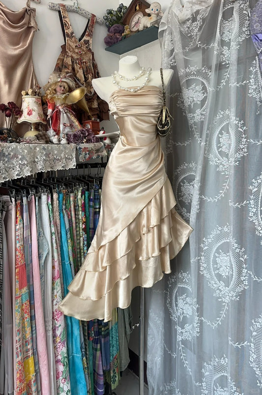 Champagne Retro Elegant Short Ruffle Satin Homecoming Dress Birthday Dress Cocktail Party Dress nv4626