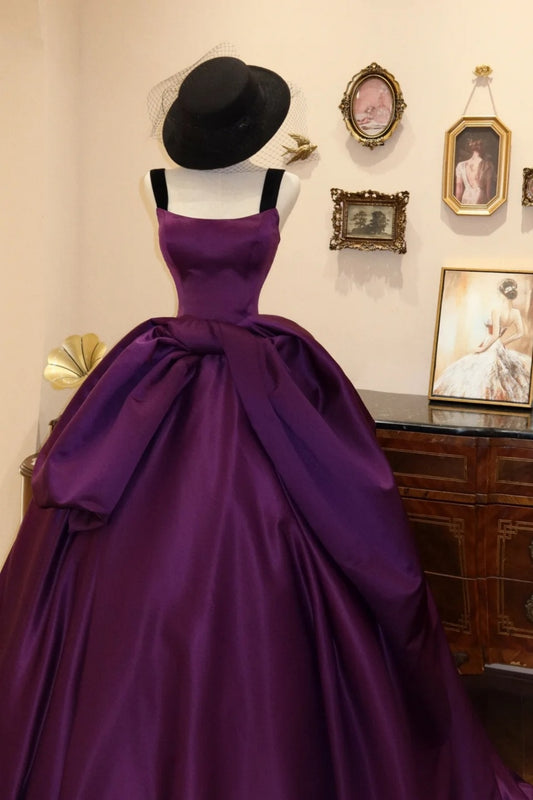 NiceVestidos--French Elegant Satin Gown, Long Sleeveless Vintage Ball Gown NV5821