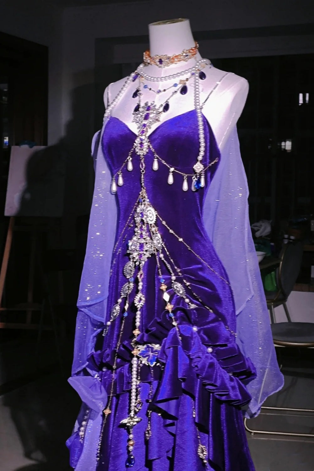 Robe de bal longue violette style rétro, modèle NV6472