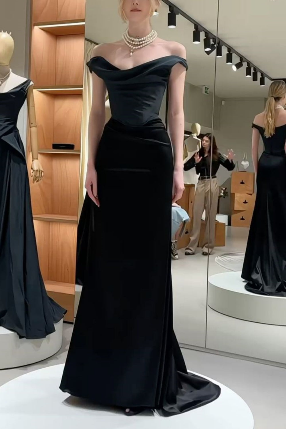 NiceVestidos--Black Simple, Elegant And Fashionable Wedding Guest Dress NV5846