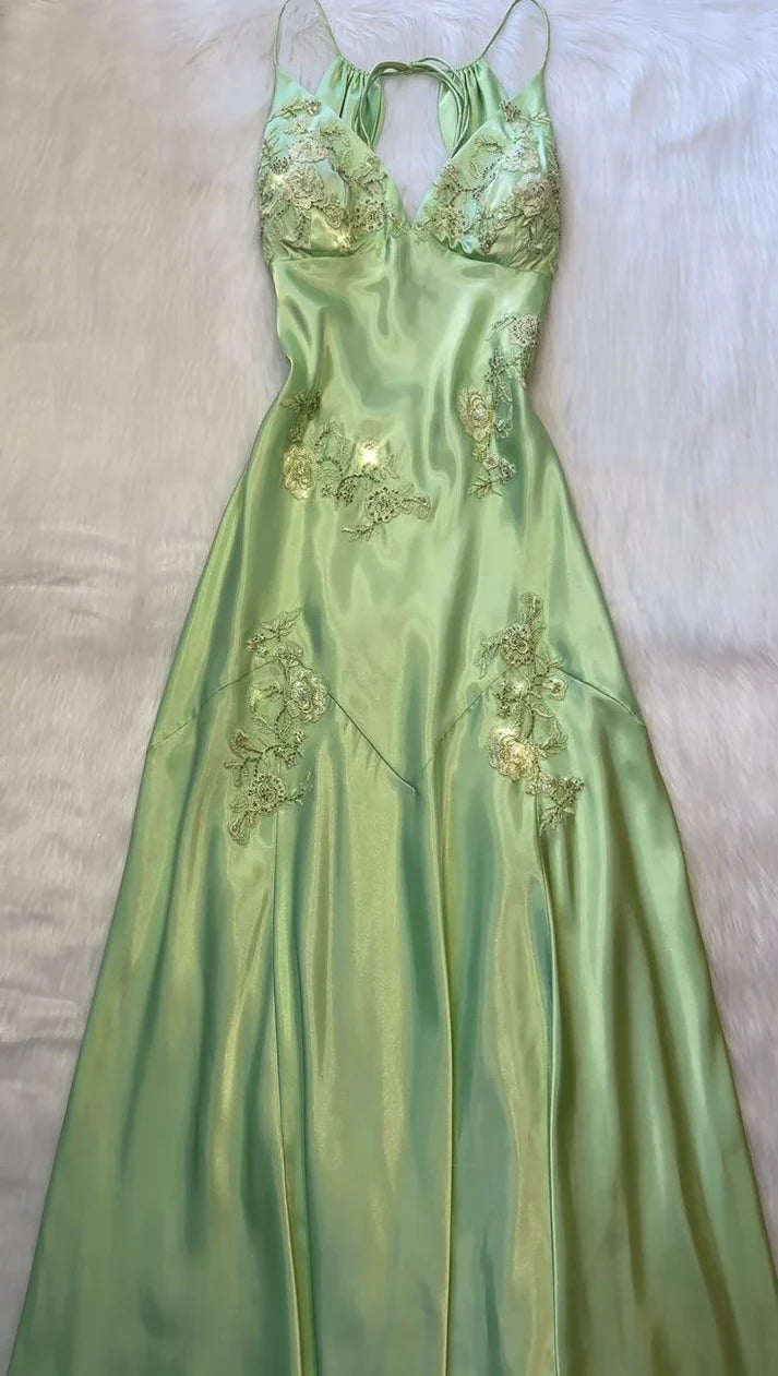 Green/Purple/Pink vintage V neck exquisite embroidery applique long satin elegant party dress evening gown prom dress nv2045