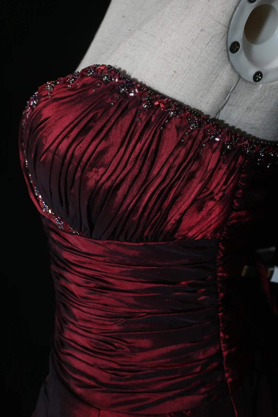 Robe de bal/de soirée élégante vintage bordeaux NV6862
